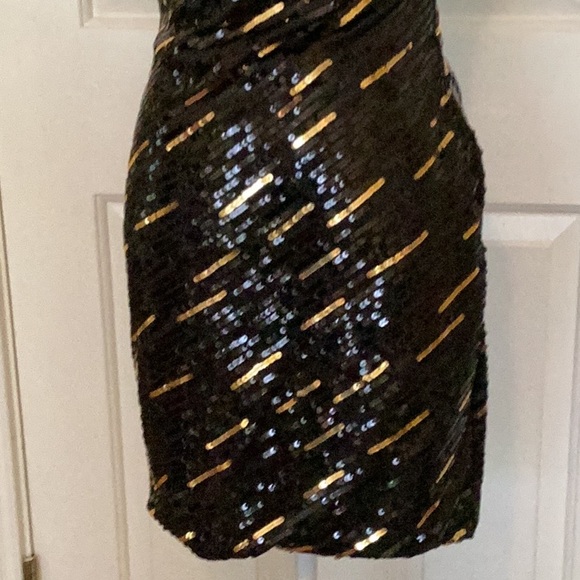 Jodi Kristopher Black & Gold Sequin Dress w/ Low Back w/ Large Black Bow - Picture 7 of 11